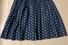 Selling: Spotty chambray skirt
