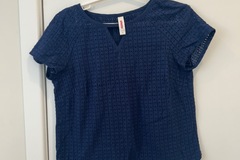 Selling: Sylvester Patterned Navy Top