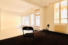 rental per half day (4h): Salle de 50 m2 en plein coeur de Montmartre