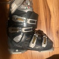 Winter sports: Ski boots