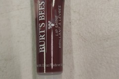 Comprar ahora: Burt's Bees Lip Shine Smooch (50)