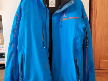 Winter sports: Men's Salomon Ski Jacket