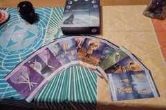Selling: Lunar Tarot Reading, general.