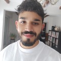 Offre avec paiement en ligne: Jeune homme zen 