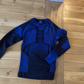 Winter sports: Small or 14/15 yr old teen base layer