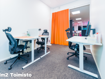 Coworking space: Toimistotila ikkunalla 1-4 hlö (11m2)