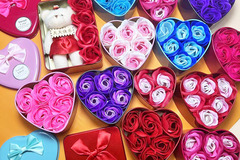 Comprar ahora: 50pcs Valentine's Day Gift Soap Flower Gift Box with 6pcsFlower
