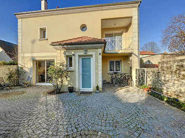 Vente: Maison Familiale centre ville de Montesson