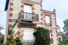 Vente: 2 Maisons sur grand terrain à vendre au Mesnil Le Roi