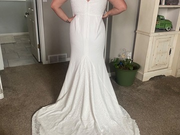 Sell unworn wedding dress top