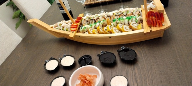COMBOS DE SUSHI VARIADOS