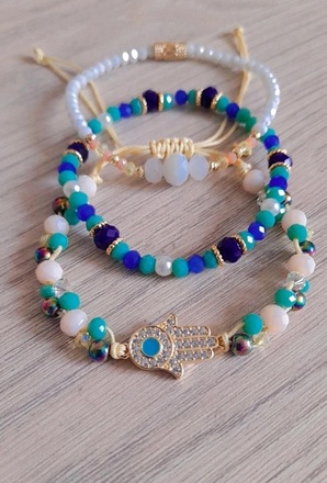 Pulseras tejidas y ajustables