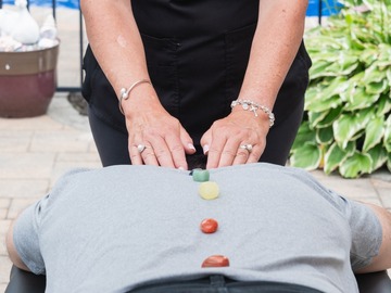 Wellness Session Single: REIKI-Laying on of Hands with Diane