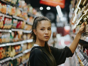 Wellness Session Single: Let's Go Grocery Shopping! with Aya