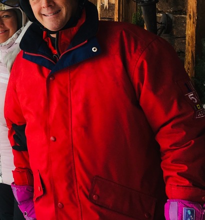 Shop secondhand outdoor activity ski and snowboard clothing and gear