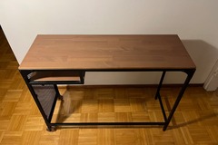 Myydään: FJÄLLBO Computer desk, black, 100x36 cm