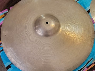 Selling with online payment: paiste 602 medium crash ride cymbal