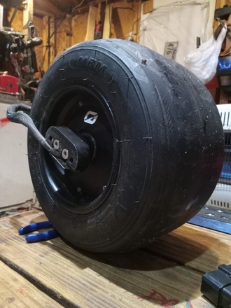 Onewheel xr hypercore 750w Hub Motor 4212 385 mi. PEV Marketplace