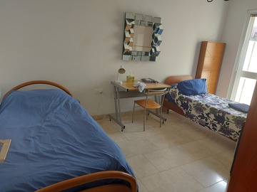 Rooms for rent: Twin Bedroom in Sliema