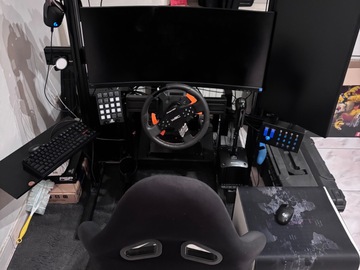 Selling with online payment: Full sim racing cockpit