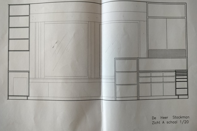 Praktijkkasten in rustgevend bruin en houtlook 