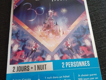 Vente: Coffret Tick'nBox "Disneyland Séjour en duo - 2 parcs" (589,90€)