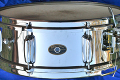 Selling with online payment: 1959-62 Slingerland brass 8 lug RK snare drum