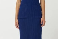 Selling: Very cool electric blue knit dress