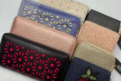 Buy Now: 100 Mix Fashion Ladies Wallets 