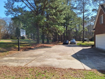 Monthly Rentals (Owner approval required): Raleigh NC, Large, Secure Monthly Space Available 