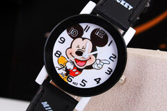 Comprar ahora: 30 Pcs Cartoon Mickey Children's Leather Quartz Watch