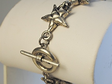 Comprar ahora: 40-Antique Silver Stars Bracelet w/Toggle Clasp 7 1/2"-$2.99
