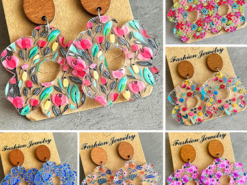 Comprar ahora: 40 Pairs Exquisite Acrylic Floral Wooden Earrings