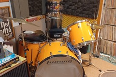 Selling with online payment: 1979 Ludwig Yellow Cortex Special order kit/ Large Sizes/ Photos