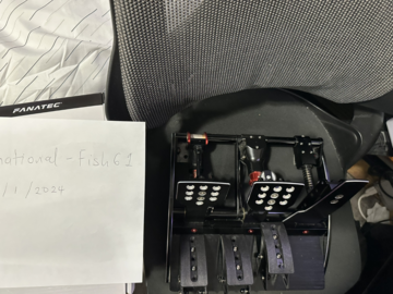 Selling with online payment: Fanatec V3 pedals with brake kit and damper kit
