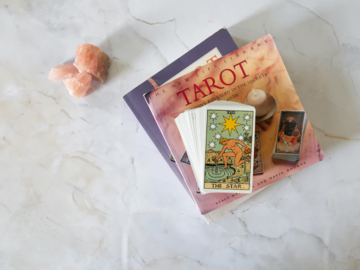 Wellness Session Single: Q&A Tarot session with Rochi