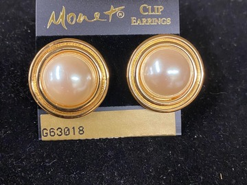 Buy Now: 40 pairs-Genuine Monet Pearl Clip Earrings-14kt goldtone-$2.50 pr