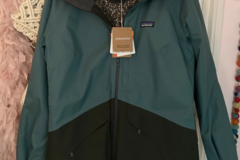 Winter sports: Patagonia insulated snowbell jacket 