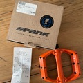 sell: Spank Flat Pedal Orange NEU