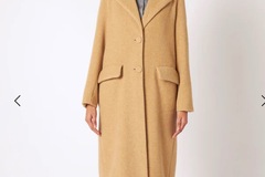 Selling: Aria coat 