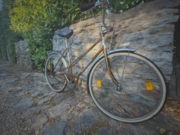 vente: Gut erhaltenes Motobecane Damenrad