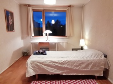 Annetaan vuokralle: Room available from July, near Aalto