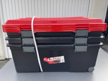 Zu verkaufen: 3 box de rangements 75 L Sundis