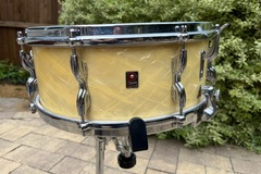 Selling with online payment: Premier Super Ace 5.5x14 snare 1958