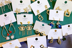 Buy Now: 50pairs Long tassel zircon earrings