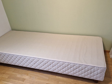 Selling: Spring bed base - sänky 80 x 200 cm