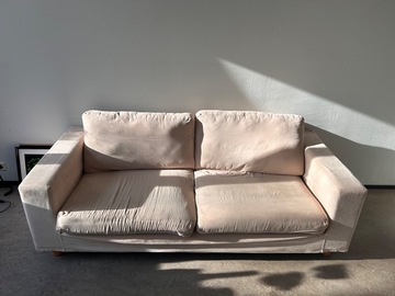 Myydään: Sofa