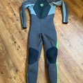 General outdoor: Kids Alder 5/4mm wetsuit