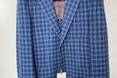 Selling with online payment: [EU] NWT Suitsupply blue check jacket, size 38R