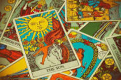 Selling: TAROT BY ADAM! Special Reading !